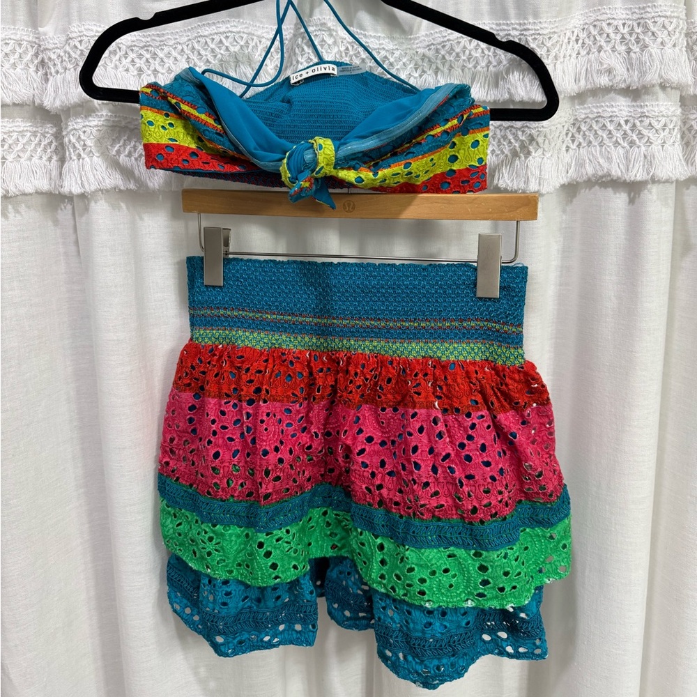LIVIA TIE FRONT HALTER TOP
